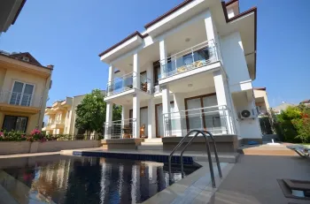 Furnished and decorated apartment in Calis Fethiye